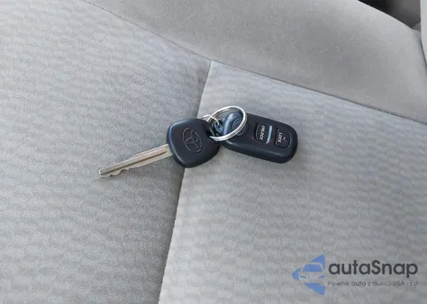 2007 Toyota Corolla Le z USA, uszkodzony, nr VIN 2T1BR32E87C802871